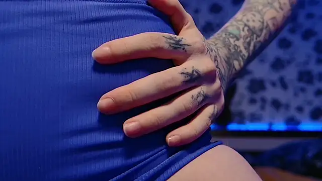 Snapshot of Littlespacemouse chatting on February 2, 5:37 pm Littlespacemouse online show from February 2, 5:37 pm