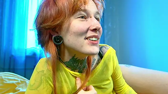 Snapshot of Littlespacemouse chatting on February 12, 10:56 am Littlespacemouse online show from February 12, 10:56 am