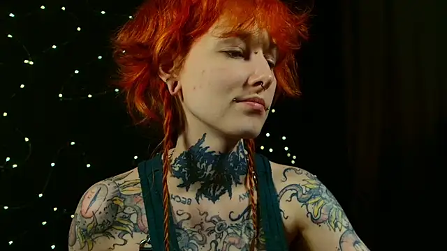 Snapshot of Littlespacemouse chatting on March 16, 7:49 pm Littlespacemouse online show from March 16, 7:49 pm