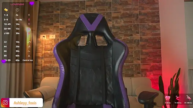 Ashleey Fox online show from January 15, 12:59 am