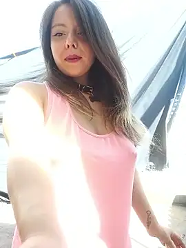 Snapshot of Kimiechanuwu chatting on September 27, 12:10 pm Kimiechanuwu online show from September 27, 12:10 pm