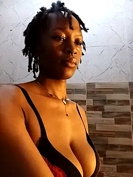 Ayrella02 online show from October 19, 5:02 pm