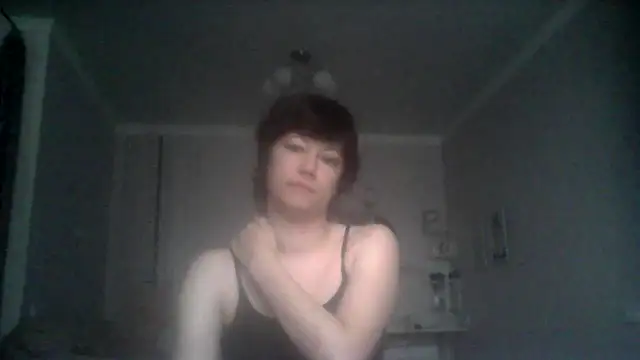 Snapshot of SunElizabeth chatting on June 22, 3:19 am SunElizabeth online show from June 22, 3:19 am
