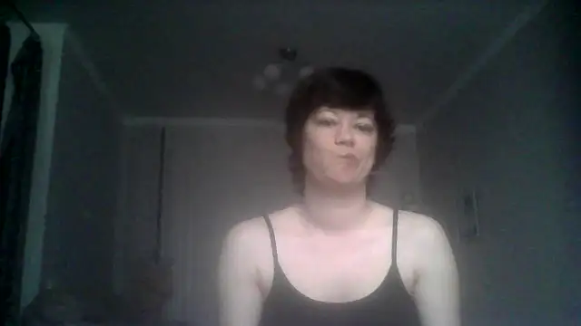 Snapshot of SunElizabeth chatting on June 22, 3:25 am SunElizabeth online show from June 22, 3:25 am