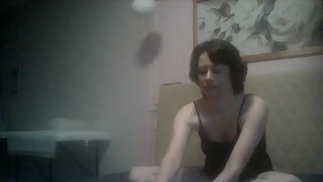 Snapshot of SunElizabeth chatting on July 31, 4:28 pm SunElizabeth online show from July 31, 4:28 pm