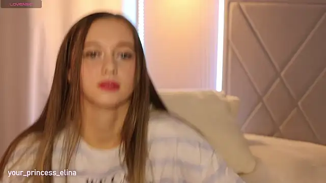  Pretty Doll  online show from December 4, 7:23 pm