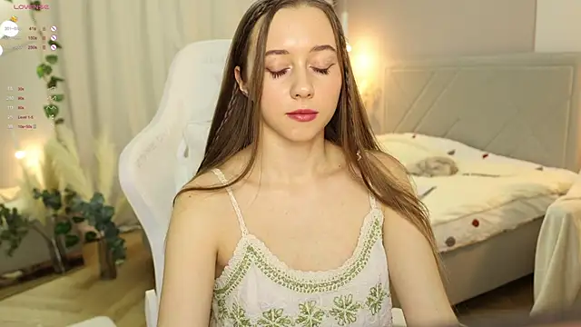  Pretty Doll  online show from March 10, 7:07 pm