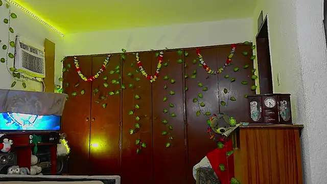  jessica rabbit online show from January 7, 7:27 pm