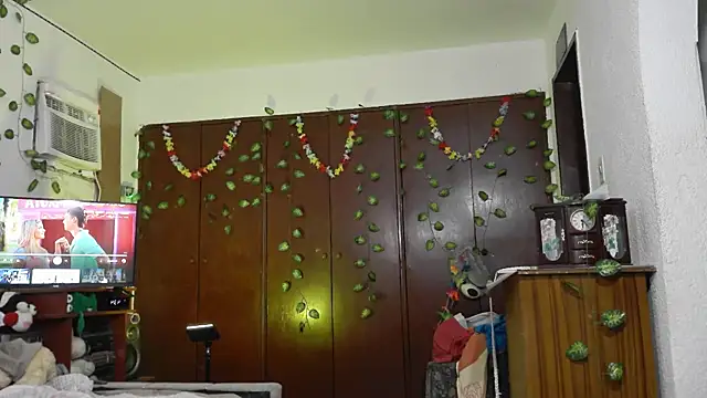  jessica rabbit online show from January 11, 8:36 pm