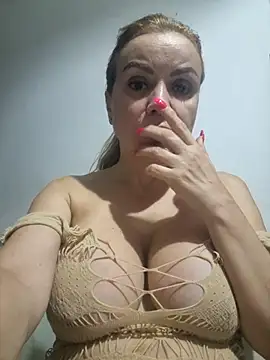 Snapshot of eva_ragazzadolce chatting on September 20, 7:59 pm eva ragazzadolce online show from September 20, 7:59 pm