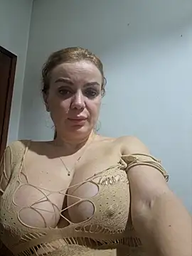 Snapshot of eva_ragazzadolce chatting on November 4, 1:16 am eva ragazzadolce online show from November 4, 1:16 am