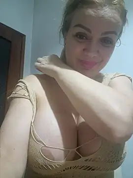 Snapshot of eva_ragazzadolce chatting on November 5, 2:11 am eva ragazzadolce online show from November 5, 2:11 am