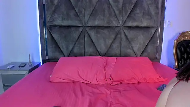 Snapshot of Deiisy_Queen chatting on January 13, 7:10 pm Deiisy Queen online show from January 13, 7:10 pm