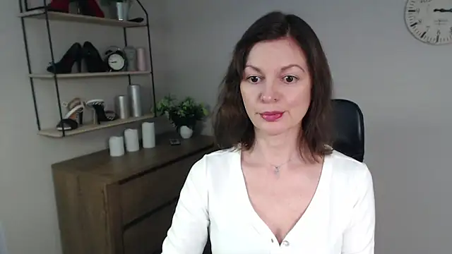 VivianWILD online show from February 13, 7:03 am