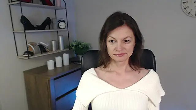 VivianWILD online show from February 26, 10:47 am