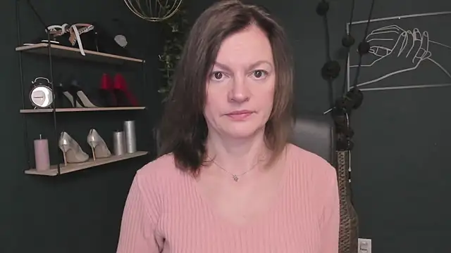 VivianWILD online show from October 15, 6:02 am