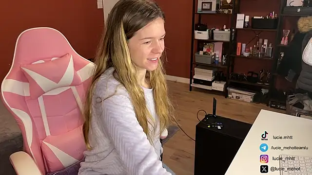 lucie mehott online show from December 10, 8:51 am