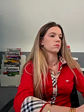 lucie mehott online show from November 20, 8:47 am