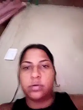 Giselabrunette25 online show from February 19, 10:50 pm