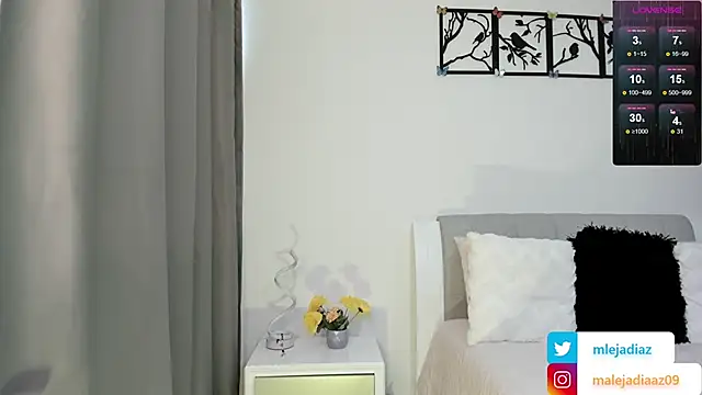 Snapshot of MalejaDiaz_ chatting on February 4, 7:22 pm MalejaDiaz online show from February 4, 7:22 pm