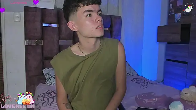 Angelo 018 online show from January 25, 10:28 pm