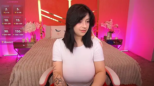 Miki Kivi online show from December 20, 12:40 am