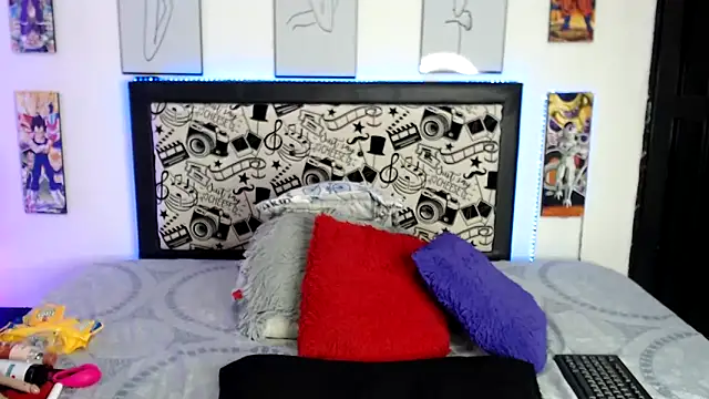 Rihana14 online show from December 2, 9:32 pm