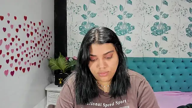 Snapshot of LindaBreeS chatting on February 8, 4:57 pm LindaBreeS online show from February 8, 4:57 pm