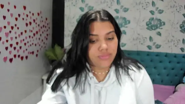 Snapshot of LindaBreeS chatting on February 17, 4:59 pm LindaBreeS online show from February 17, 4:59 pm