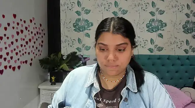 Snapshot of LindaBreeS chatting on February 25, 4:53 pm LindaBreeS online show from February 25, 4:53 pm