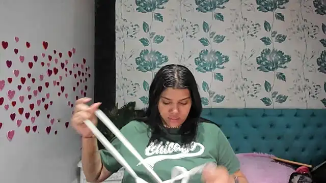 LindaBreeS online show from March 11, 2:07 pm