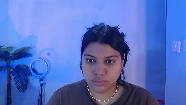 Snapshot of LindaBreeS chatting on March 23, 3:21 am LindaBreeS online show from March 23, 3:21 am