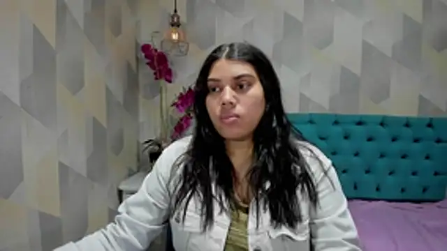 Snapshot of LindaBreeS chatting on November 8, 3:23 pm LindaBreeS online show from November 8, 3:23 pm