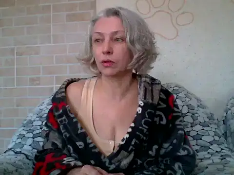 Lorie Carrie online show from April 23, 9:19 am