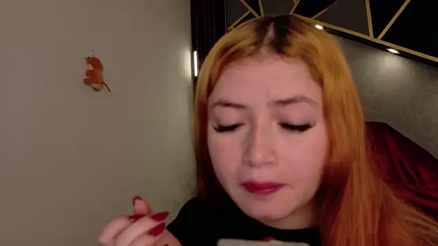 almma shy online show from February 25, 1:06 pm