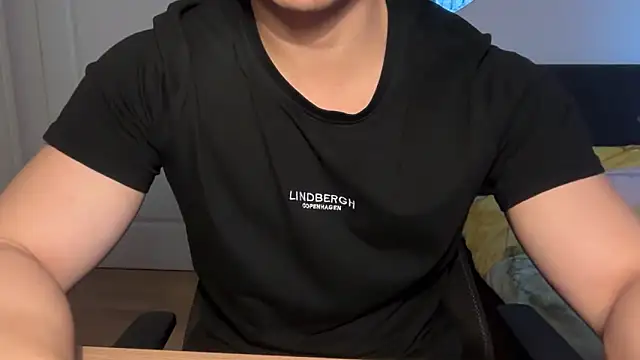 Snapshot of jungcock3210 chatting on November 12, 1:44 pm jungcock3210 online show from November 12, 1:44 pm