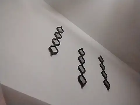 Snapshot of lolabun247 chatting on January 9, 11:58 am lolabun247 online show from January 9, 11:58 am