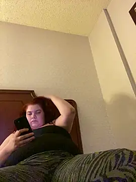 Snapshot of lolabun247 chatting on January 31, 7:50 am lolabun247 online show from January 31, 7:50 am