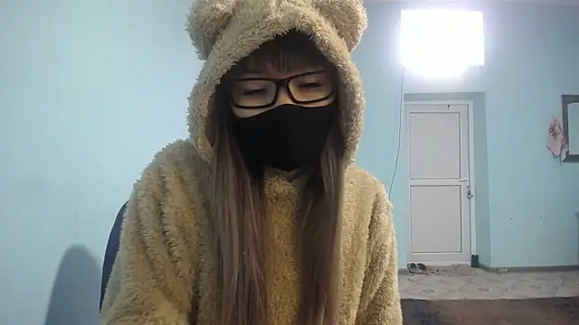 elllaaxx online show from March 2, 4:07 am