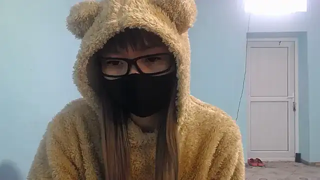 elllaaxx online show from March 18, 4:26 am