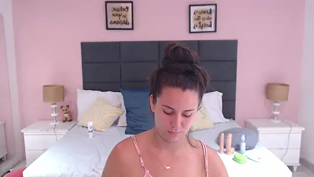 MadisonJenner online show from January 8, 5:37 pm