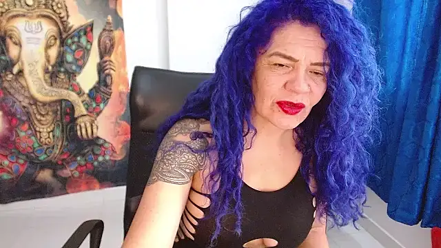 freyadevil333 online show from January 5, 1:36 pm