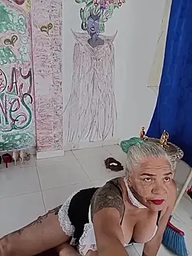 freyadevil333 online show from February 22, 12:12 am