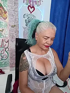 freyadevil333 online show from March 1, 11:56 am