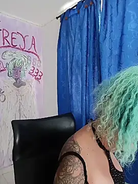 freyadevil333 online show from April 29, 9:54 pm