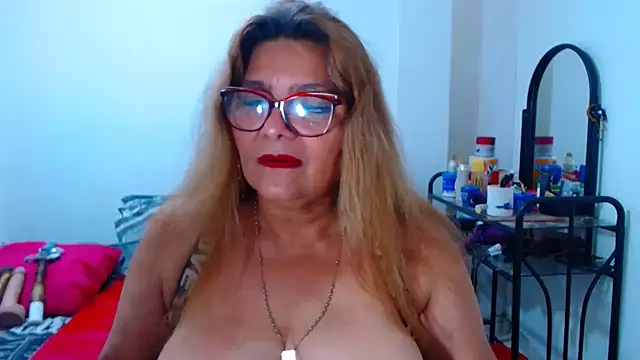 maturehot649 online show from March 1, 2:13 am