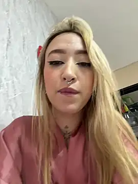 MollyCruz online show from June 19, 2:16 am