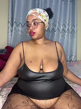 Linahlove online show from March 1, 4:53 pm