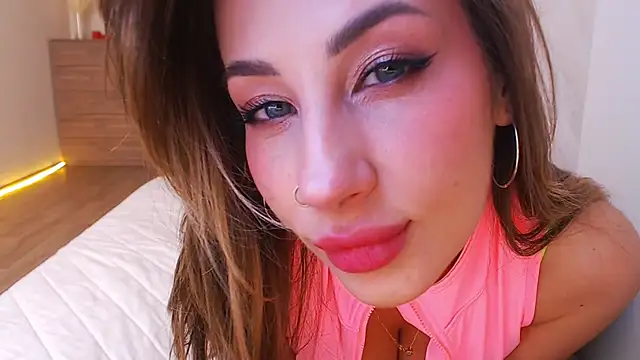 Magic Eyes   online show from May 20, 3:13 am