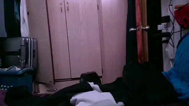 Dickisnice89 online show from December 10, 11:00 am